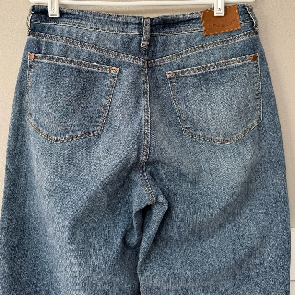 Judy Blue High Waist Straight Denim Jeans